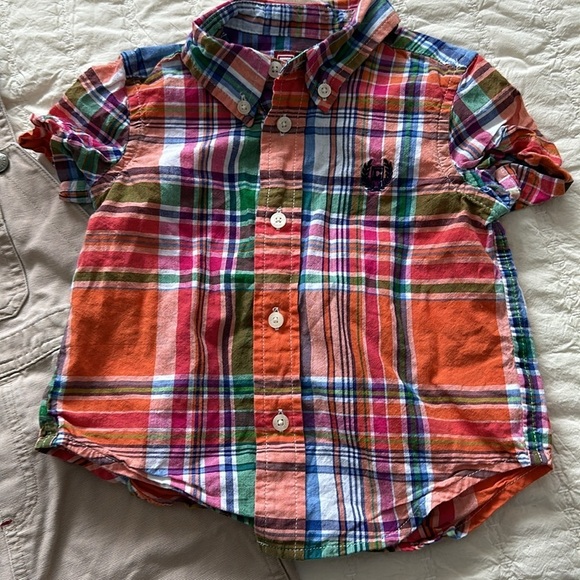 18-24m Osh Kosh shorts and short sleeve onsie shirt,chaps and old navy overalls - Picture 9 of 16